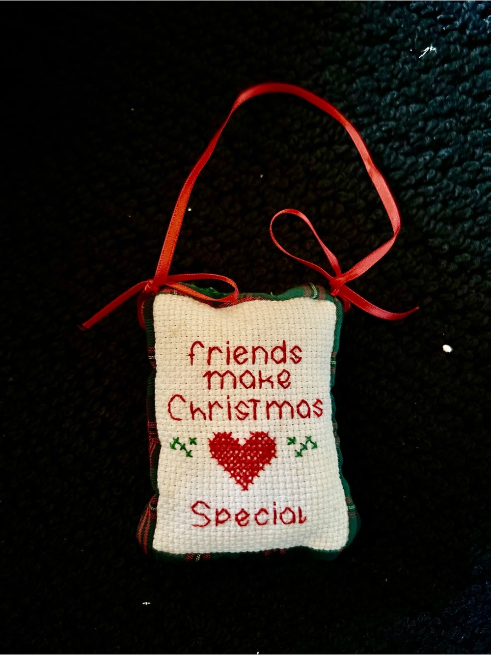 Handmade 'Friends Make Christmas Special ' Red Heart ❤️ Holiday Ornament
